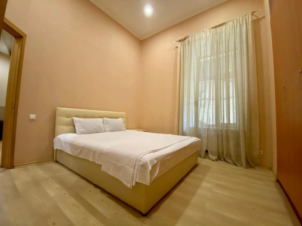 Central Apartments オデッサ エクステリア 写真