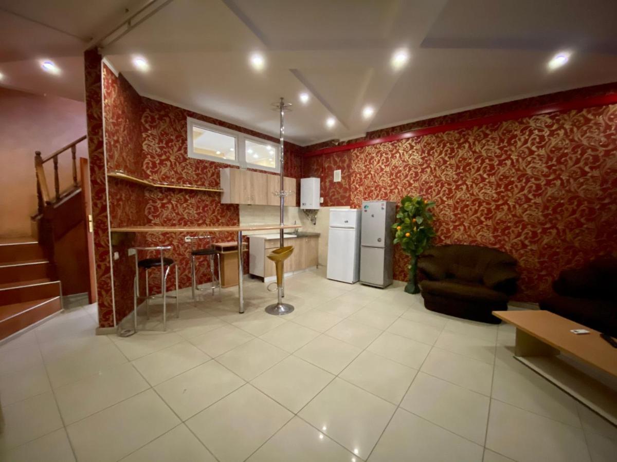 Central Apartments オデッサ エクステリア 写真