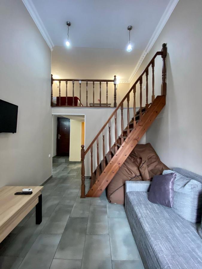 Central Apartments オデッサ エクステリア 写真