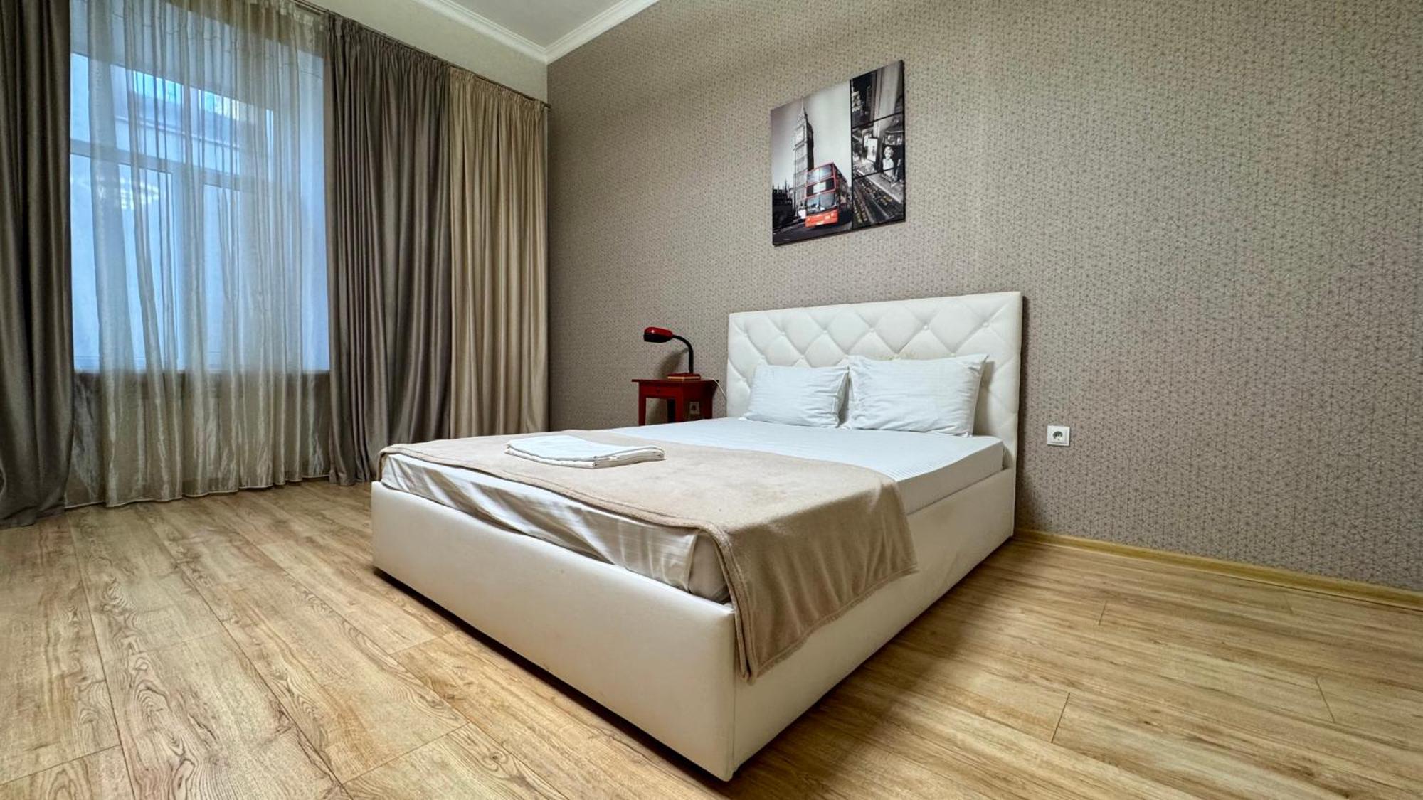 Central Apartments オデッサ エクステリア 写真